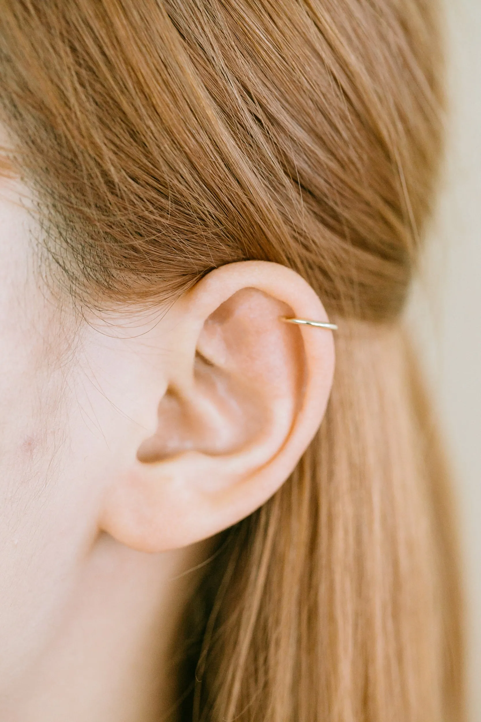 14K Gold Simple Band Non Pierced Ear Cuff Earring