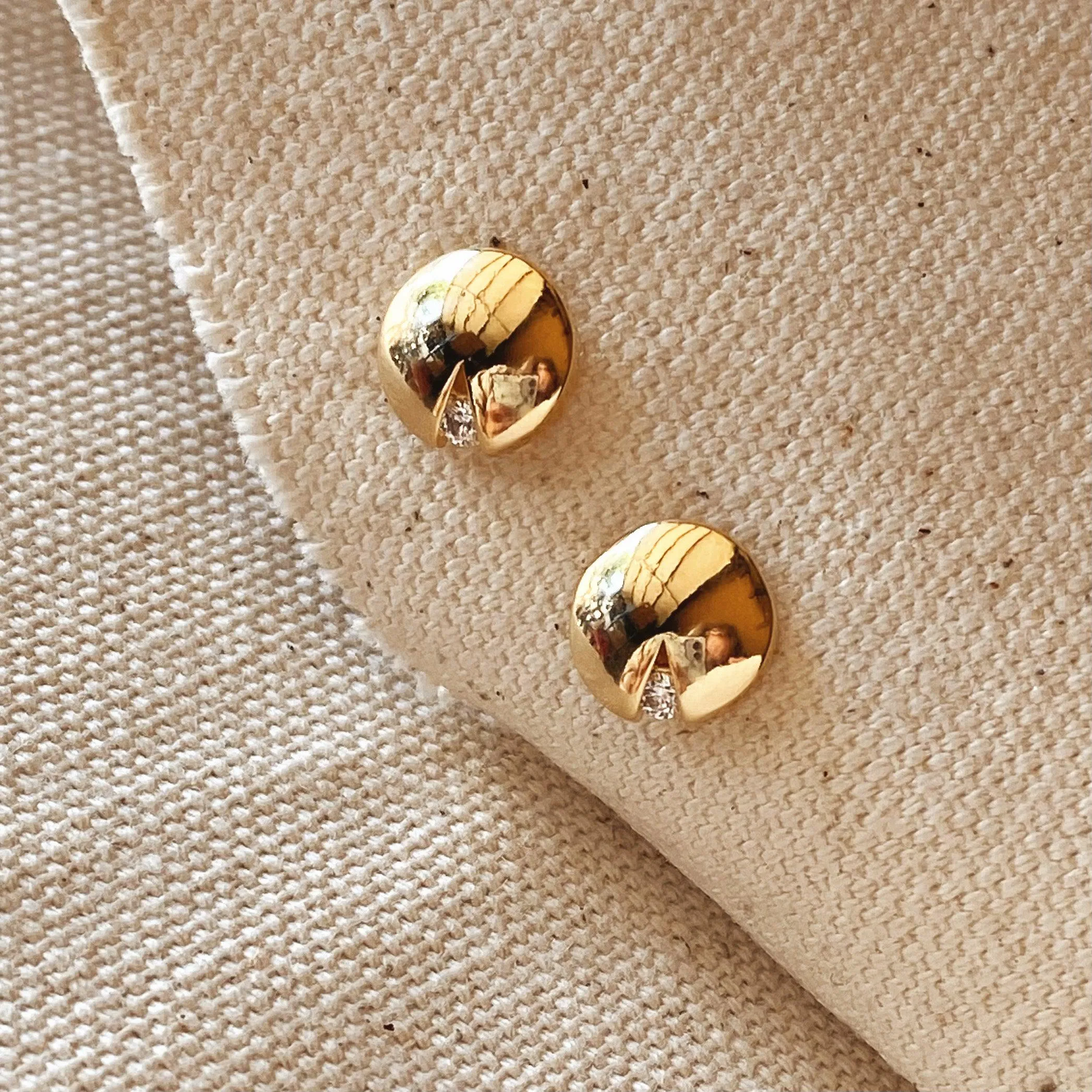 18k Gold Filled Split Round Button Stud With Cubic Zircon Detail