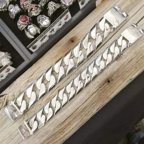 Bagger Bracelet - Silver - 1 Wide - The Custom - B22