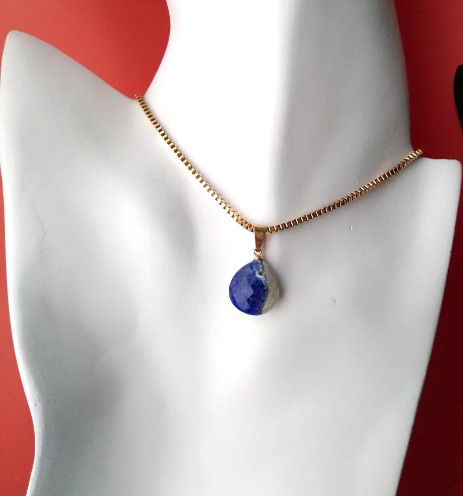 Box Chain Single Gem Drop Pendant