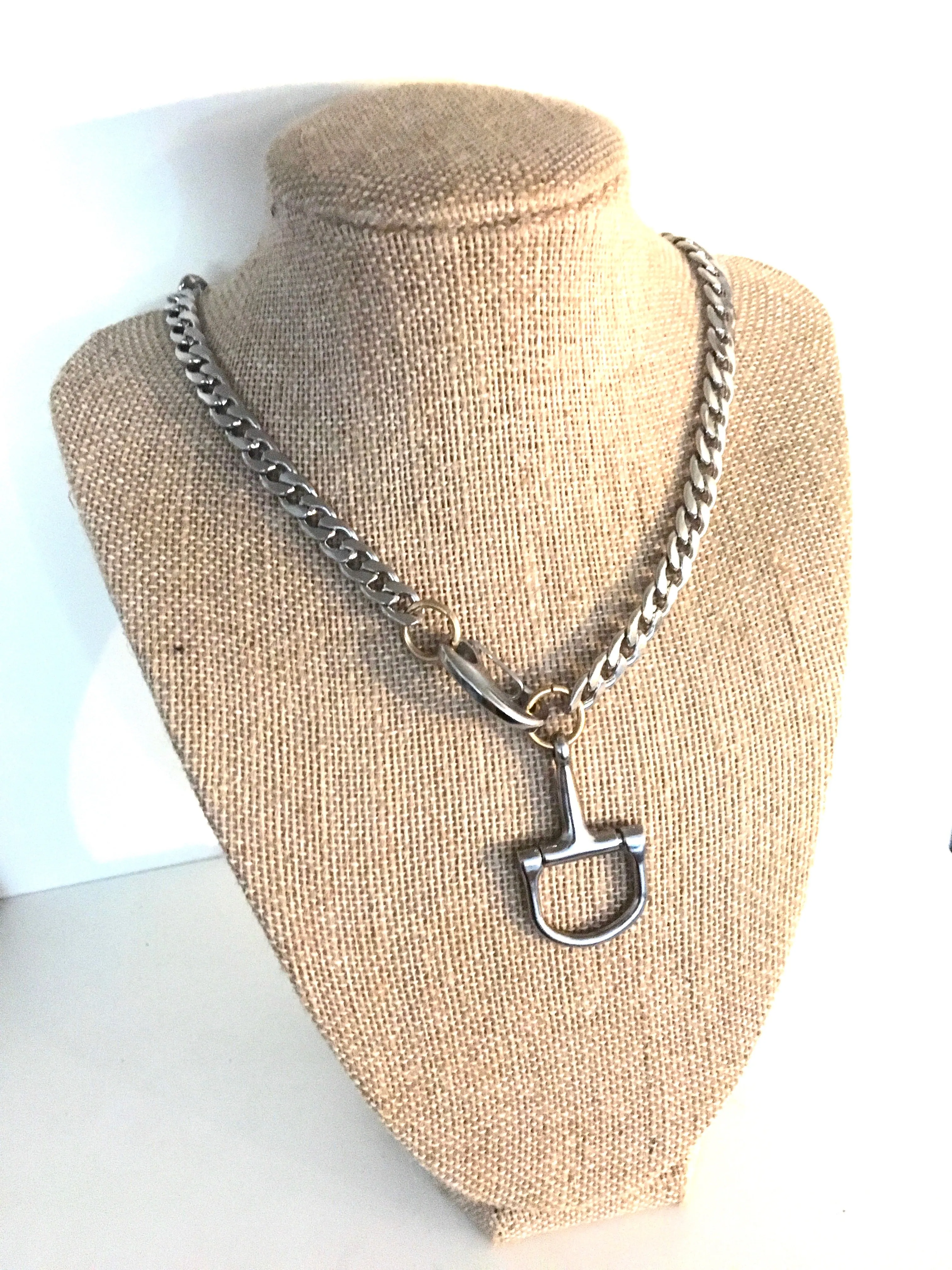 CORNWALL NECKLACE | Breeders Cup Limited | Equestrian Jewelry | D-Bit Pendant - AtelierCG