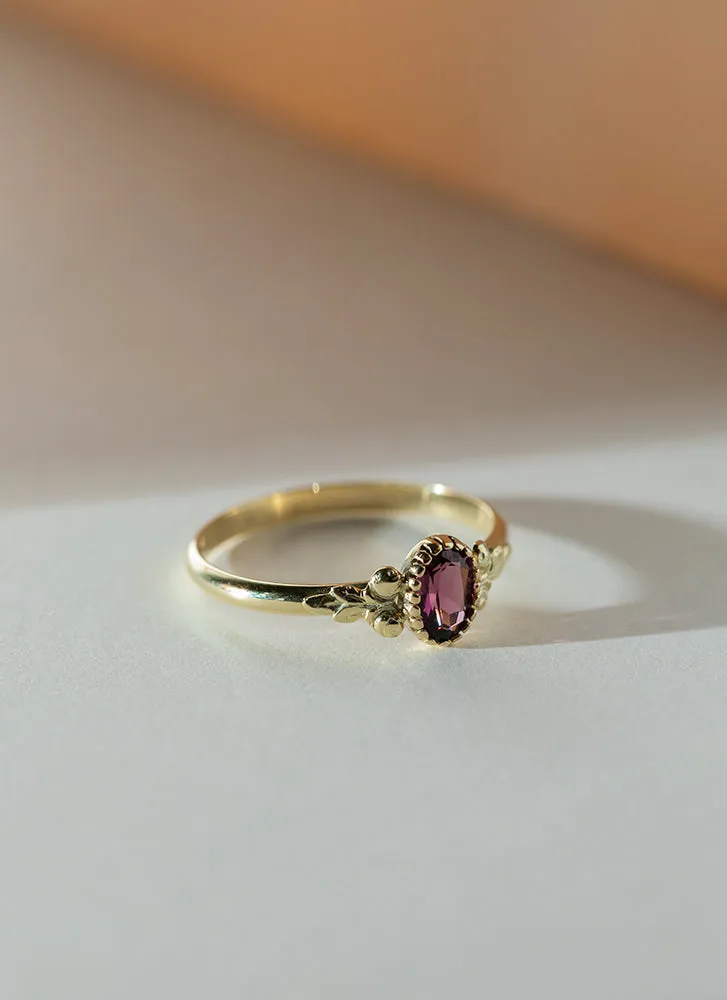 Elay rhodolite 14k gold ring