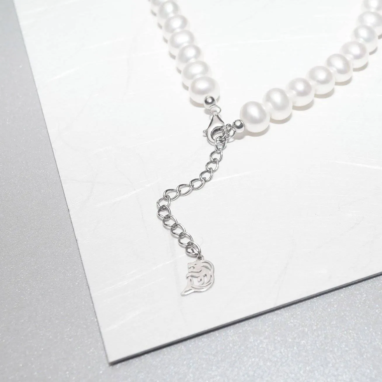 Elegant Freshwater Pearl Necklace WN00105