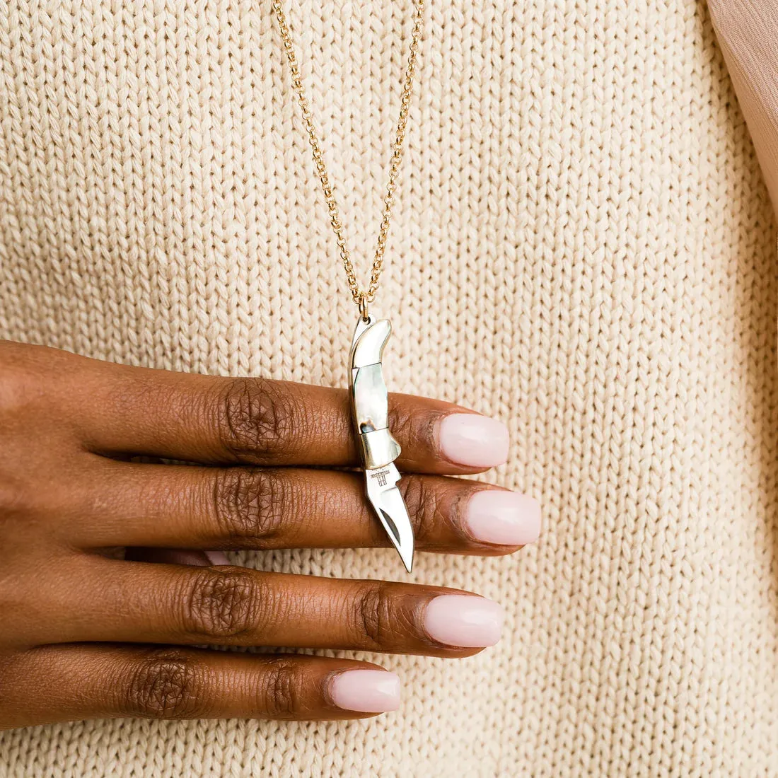 Knife Patterned Necklace