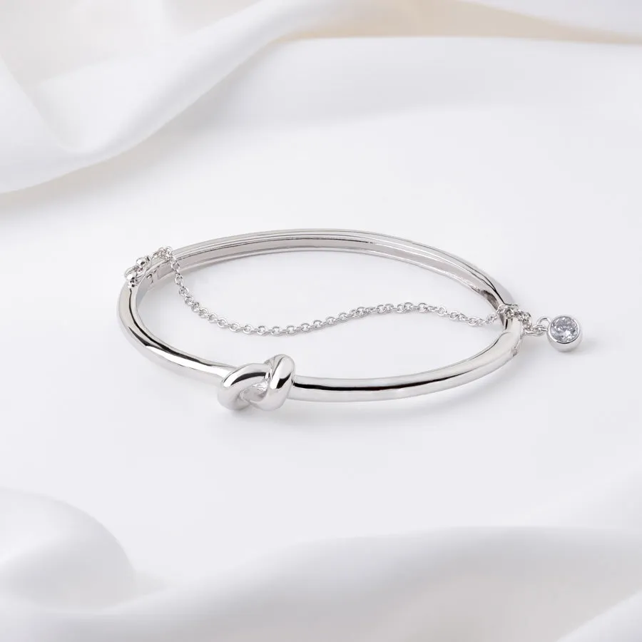 Knot Silver Bangle