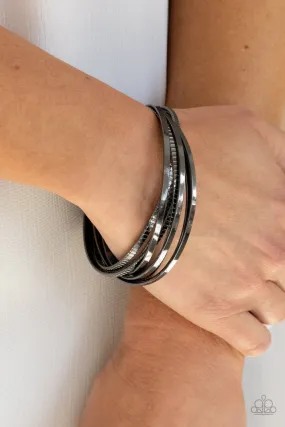 Paparazzi Bracelet ~ Trending in Tread - Black Gunmetal Bangles