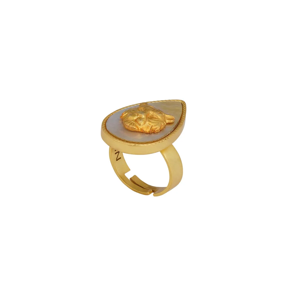 Tigris Charm - Tiger Ring with Mother of Pearl