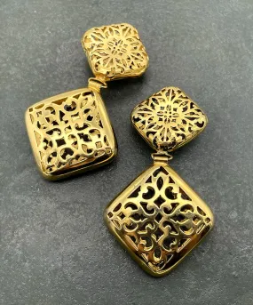 【USA輸入】ヴィンテージ オープンワーク エキゾチック イヤリング/Vintage Openwork Exotic Clip On Earrings